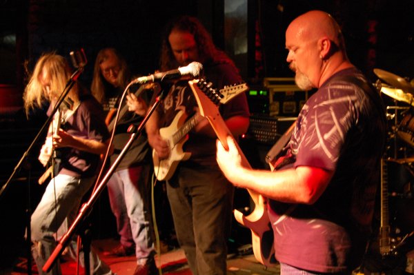 08/15 show pic